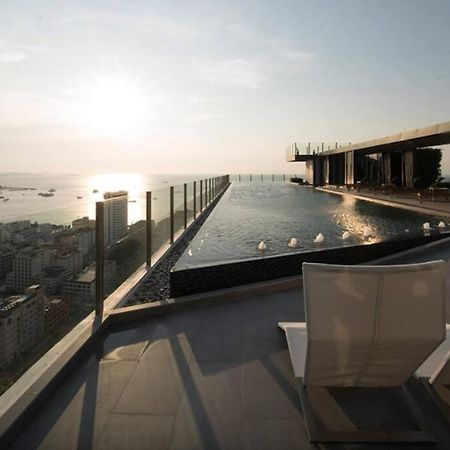 The Base Condo Center Of Pattaya Rooftop Swimming Pool Buitenkant foto